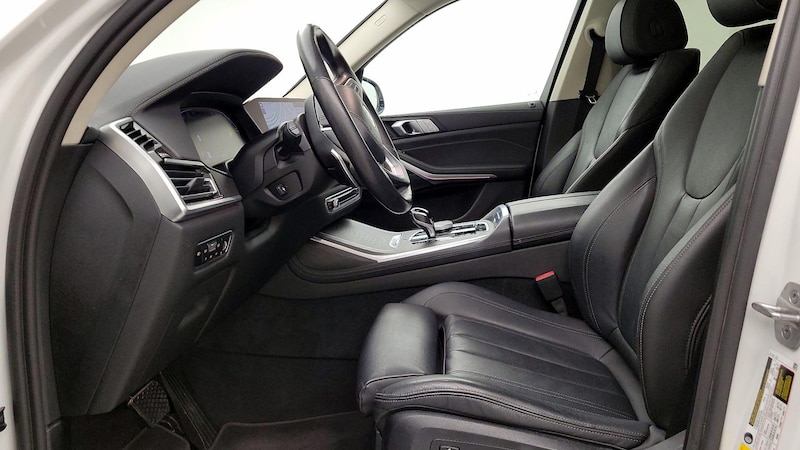 2022 BMW X7 xDrive40i 9