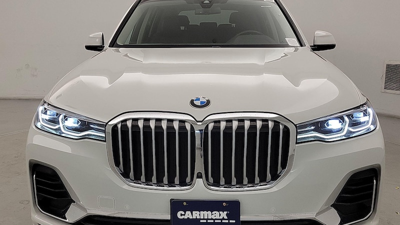 2022 BMW X7 xDrive40i 2