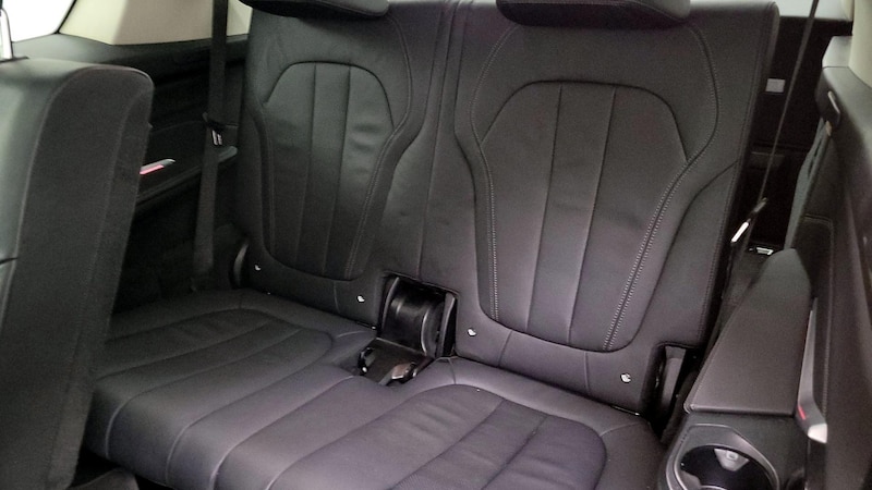 2022 BMW X7 xDrive40i 20