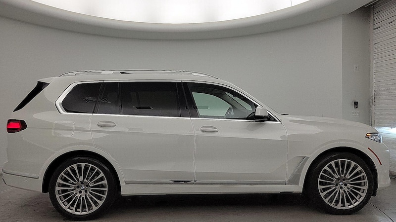 2022 BMW X7 xDrive40i 4