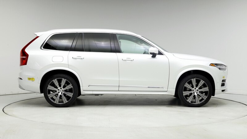 2022 Volvo XC90 T8 Inscription 7