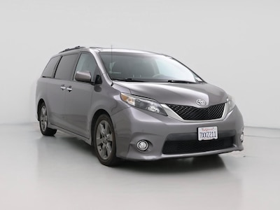 2014 Toyota Sienna SE -
                  Irvine, CA
