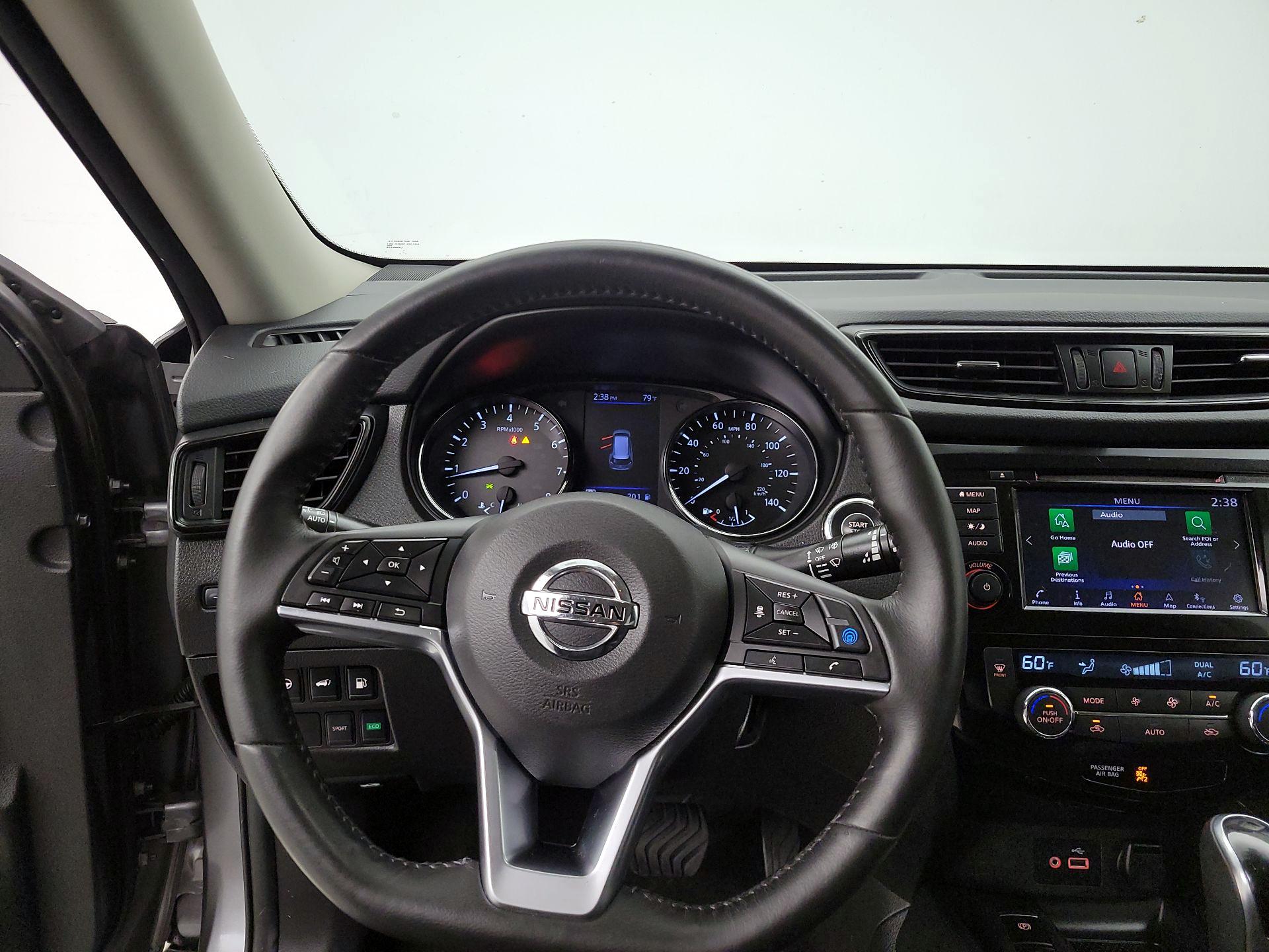 Thumbnail: 2019 Nissan Rogue - 10