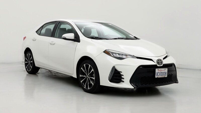 2018 Toyota Corolla SE Hero Image