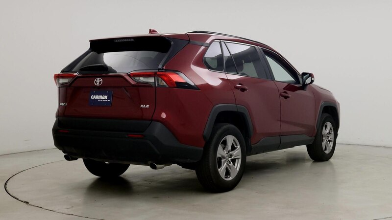 2023 Toyota RAV4 XLE 8