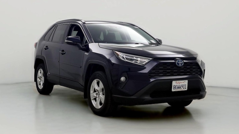 2019 Toyota RAV4 XLE Hero Image