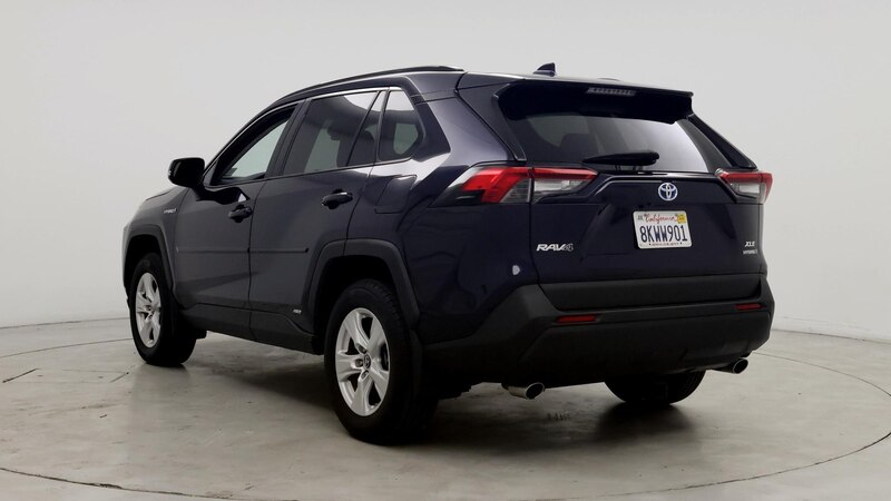 2019 Toyota RAV4 XLE 2