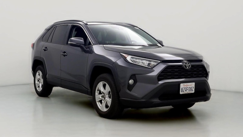 2021 Toyota RAV4 XLE Hero Image