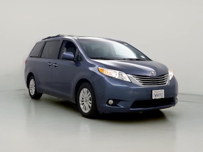 2017 Toyota Sienna XLE -
                Irvine, CA