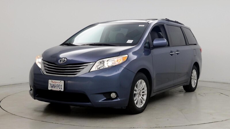 2017 Toyota Sienna XLE 4