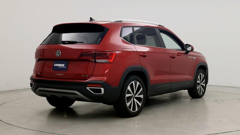 2022 Volkswagen Taos SE 8