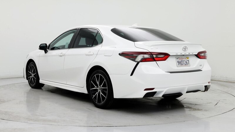 2023 Toyota Camry SE 2