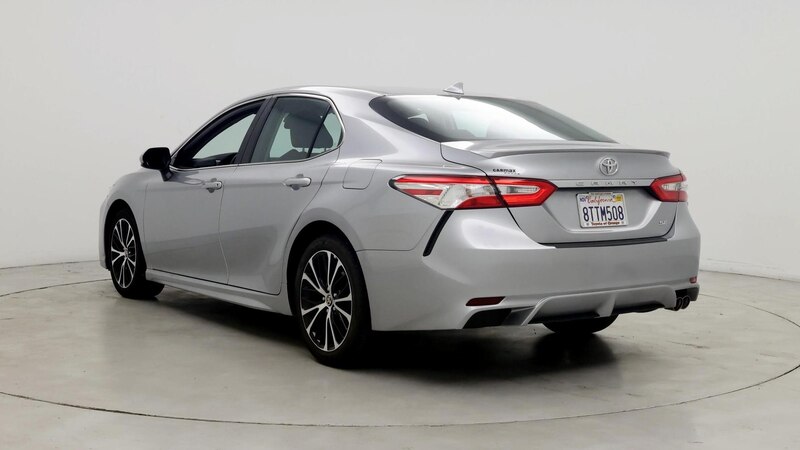 2020 Toyota Camry SE 2