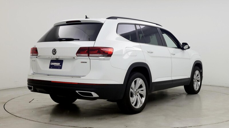 2022 Volkswagen Atlas SE 8