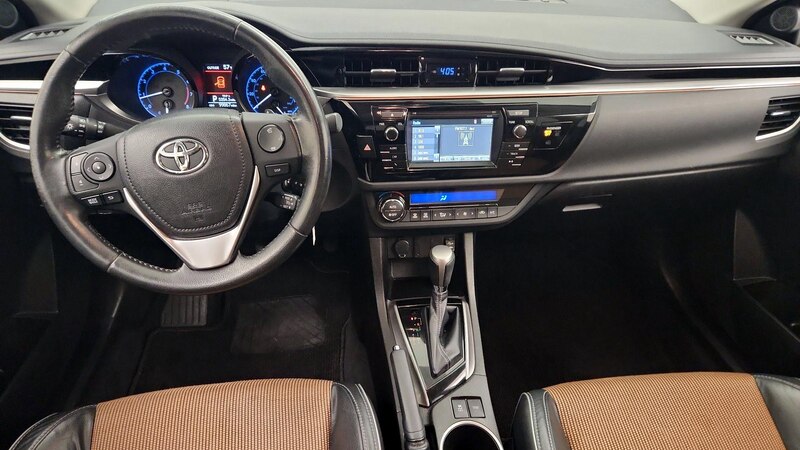 2014 Toyota Corolla S 9