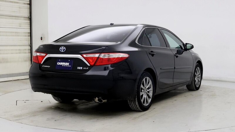 2015 Toyota Camry XLE 8