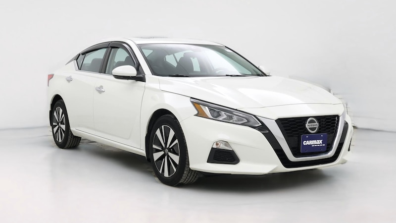 2021 Nissan Altima SV Hero Image