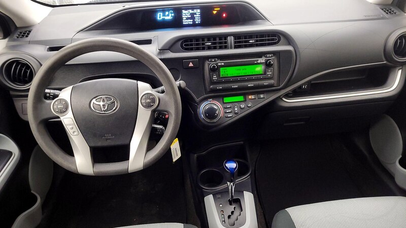 2014 Toyota Prius c Two 9