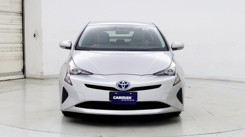 2016 Toyota Prius Three 5