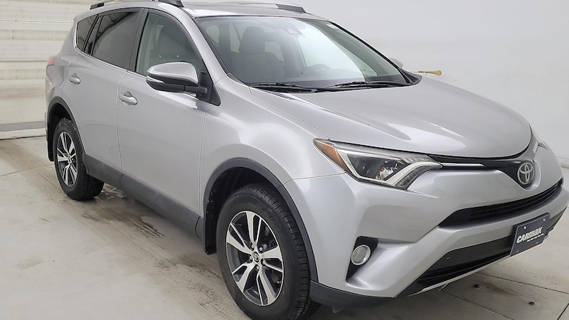 2017 Toyota RAV4 XLE Hero Image