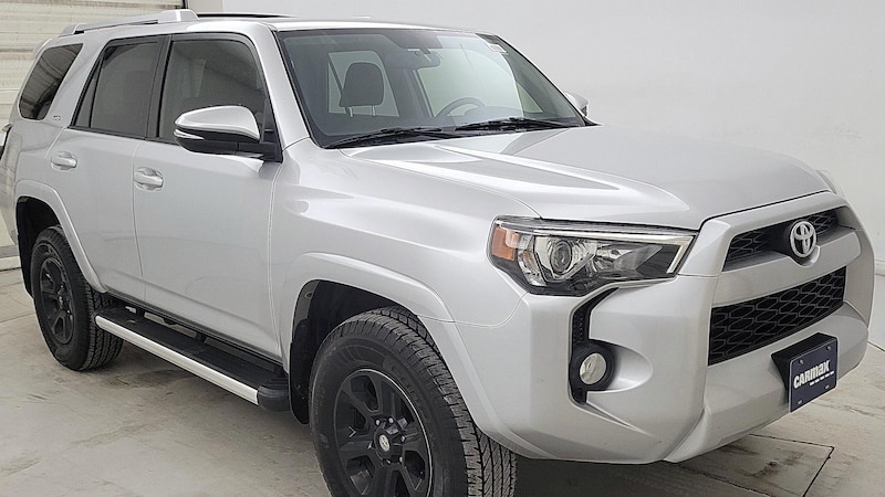 2018 Toyota 4Runner SR5 Hero Image