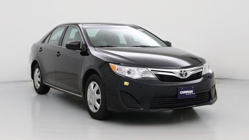 2014 Toyota Camry LE Hero Image