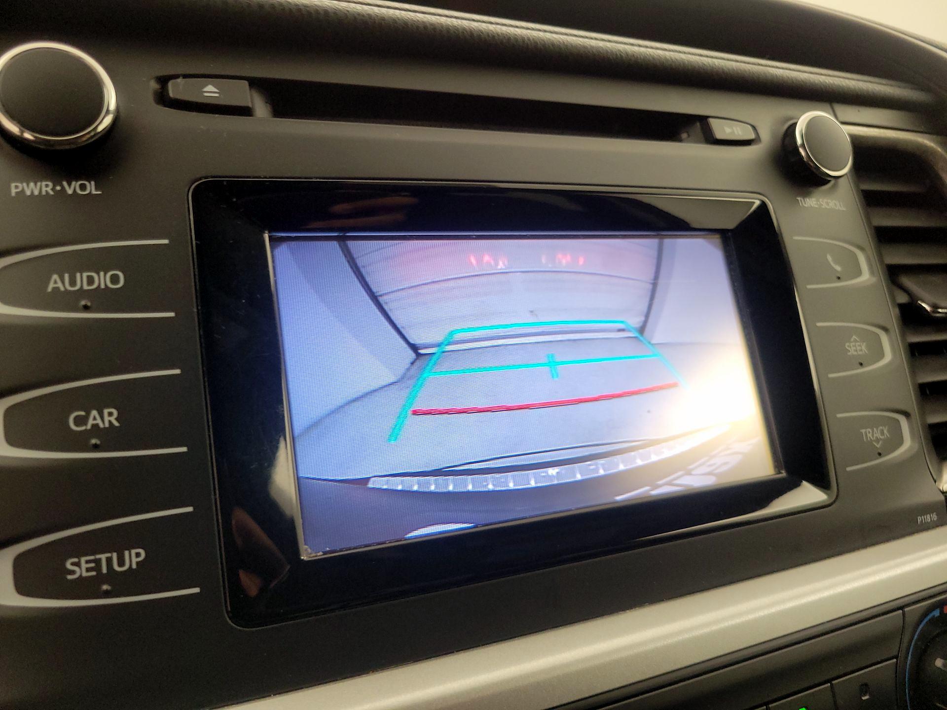 Thumbnail: 2019 Toyota Highlander - 14