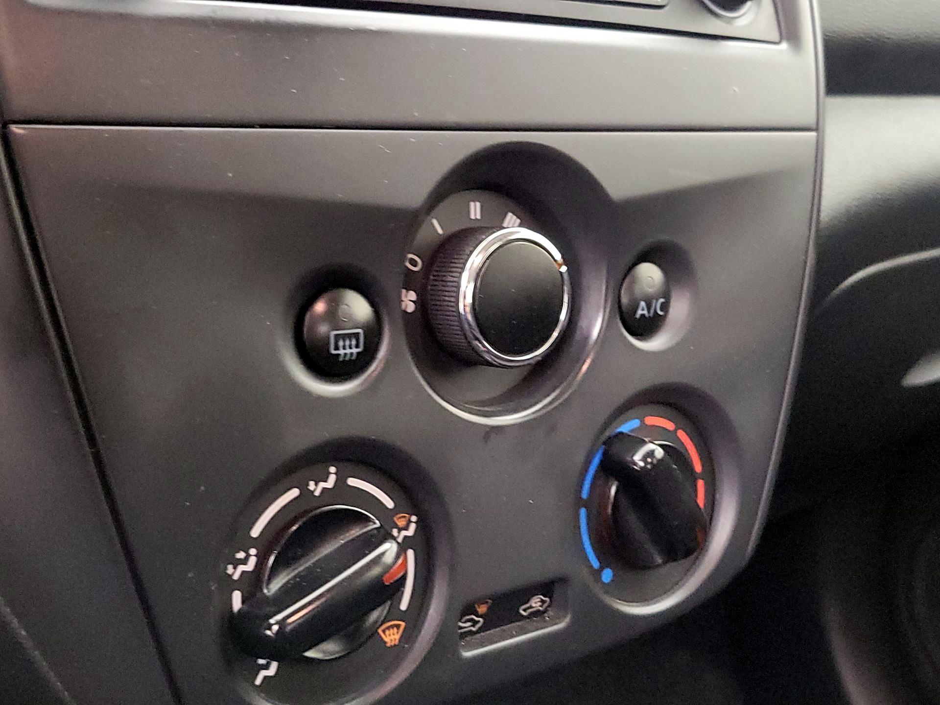 Thumbnail: 2017 Nissan Versa - 15