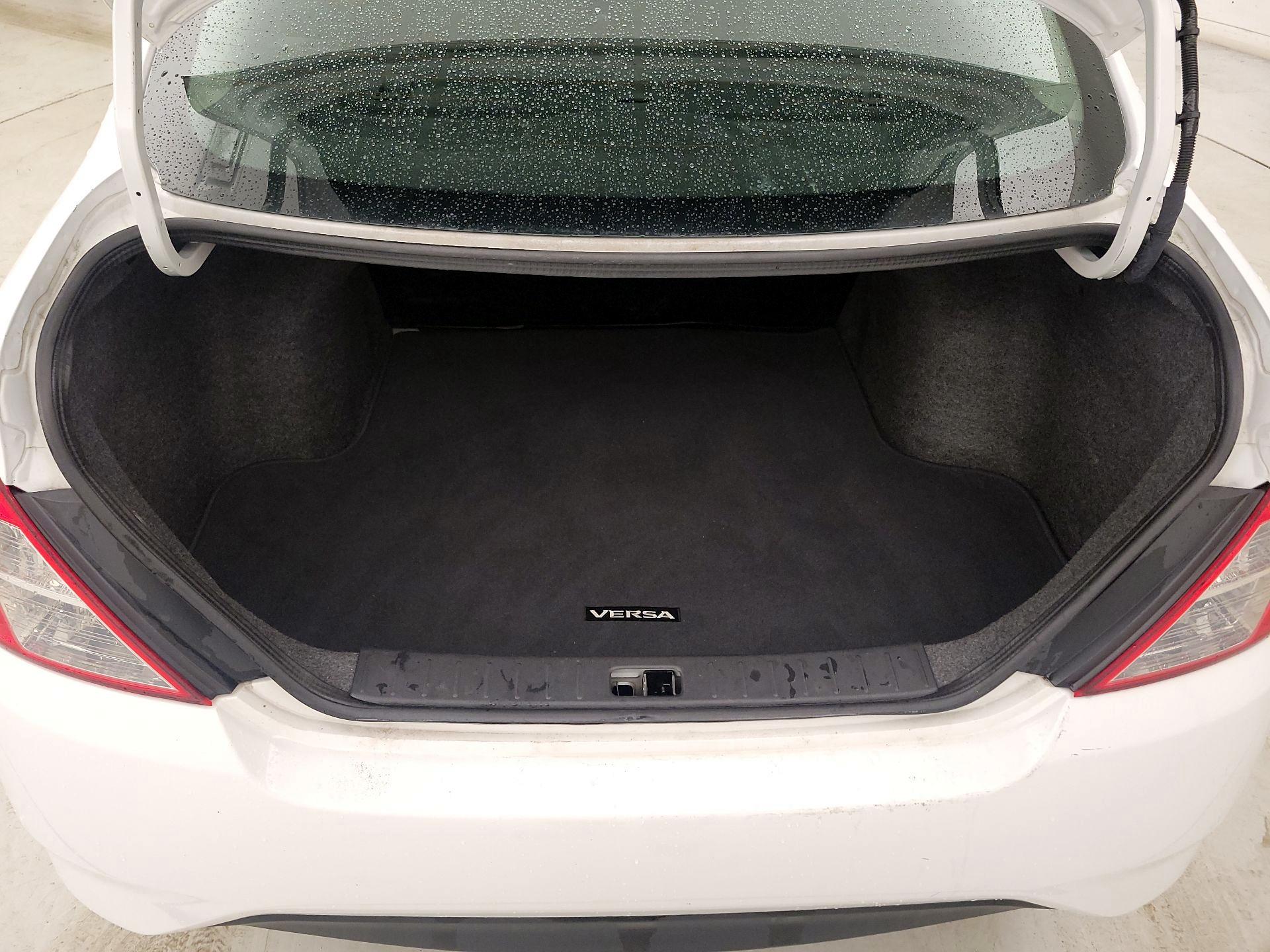 Thumbnail: 2017 Nissan Versa - 19