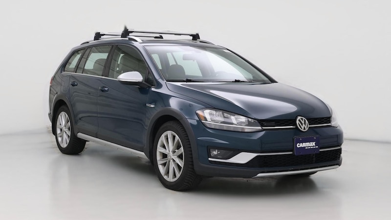 2018 Volkswagen Golf Alltrack SE Hero Image