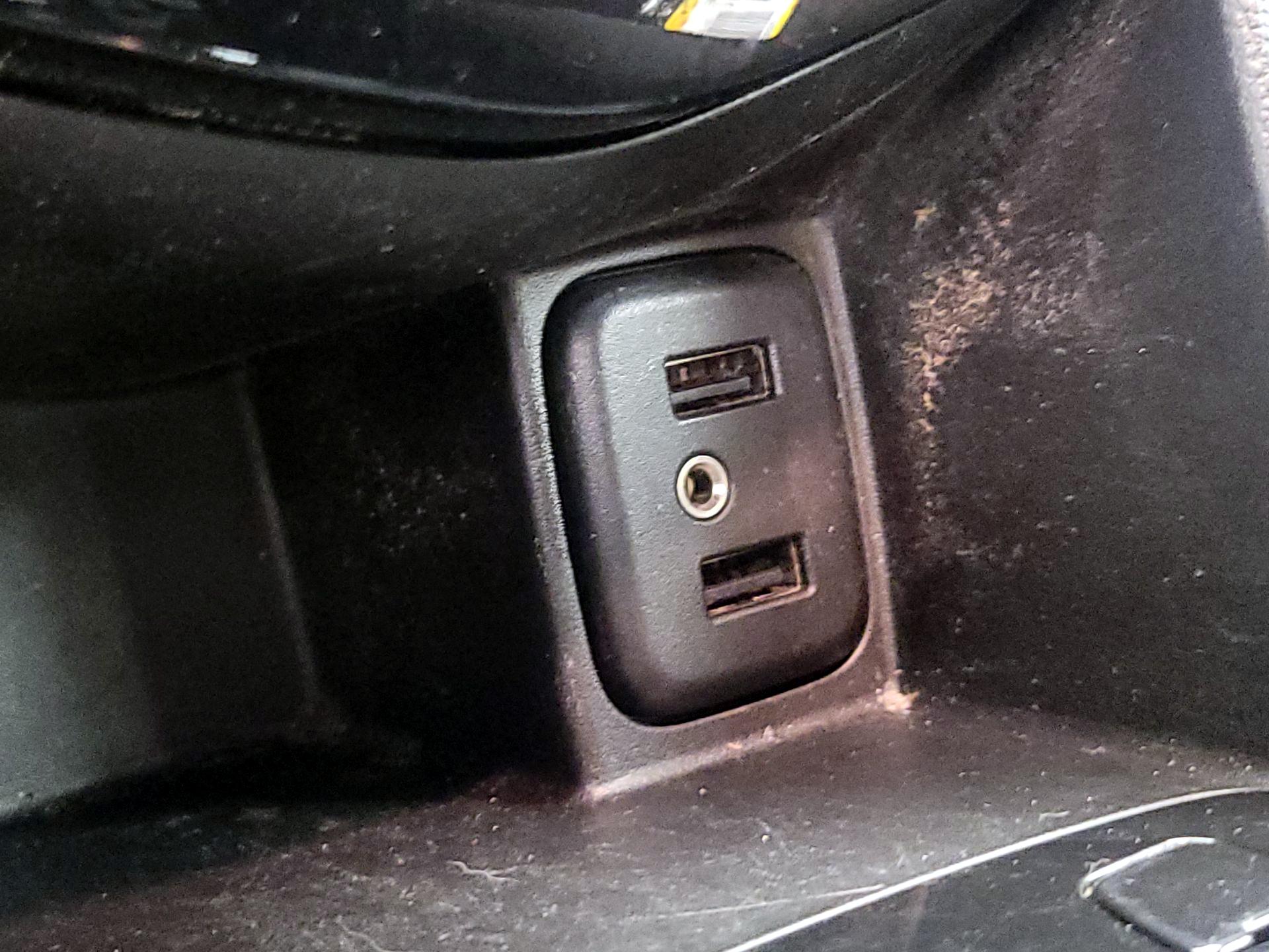 Thumbnail: 2019 Chevrolet Sonic - 18