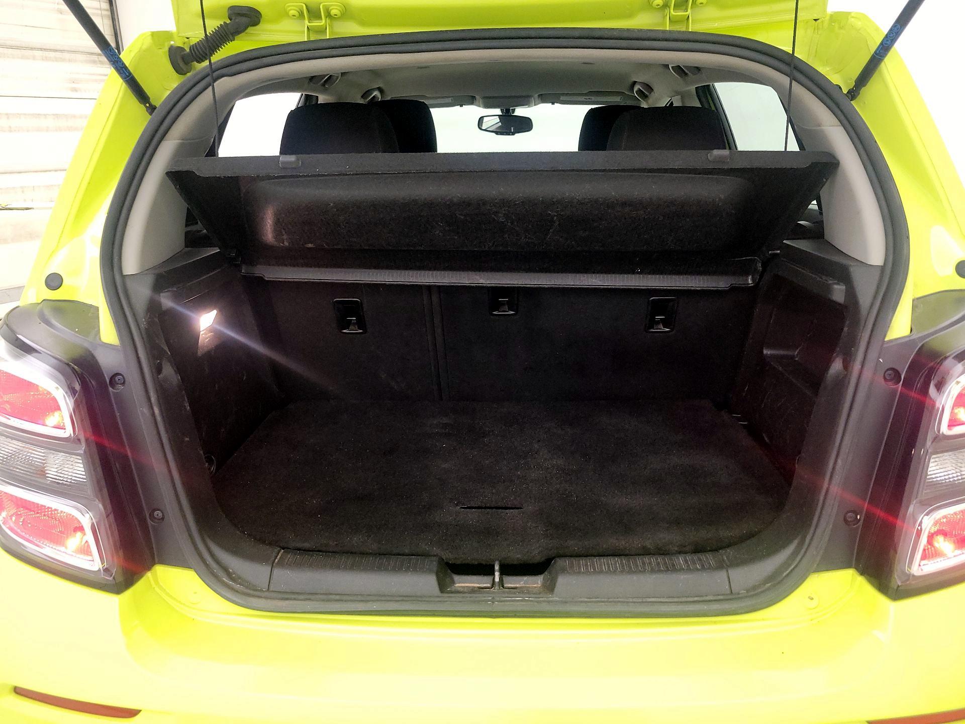 Thumbnail: 2019 Chevrolet Sonic - 20