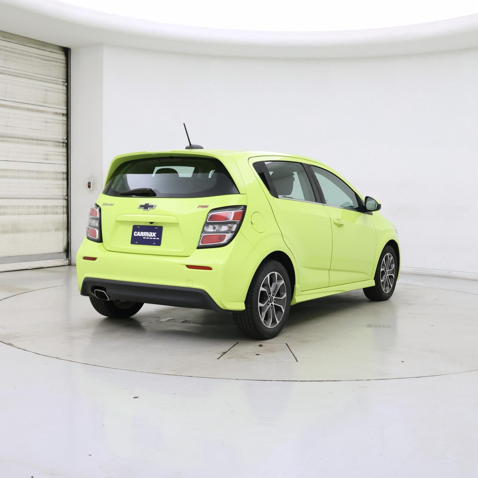 Thumbnail: 2019 Chevrolet Sonic - 8