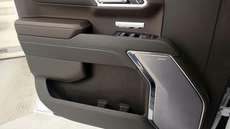 2023 GMC Sierra 1500 Denali 12