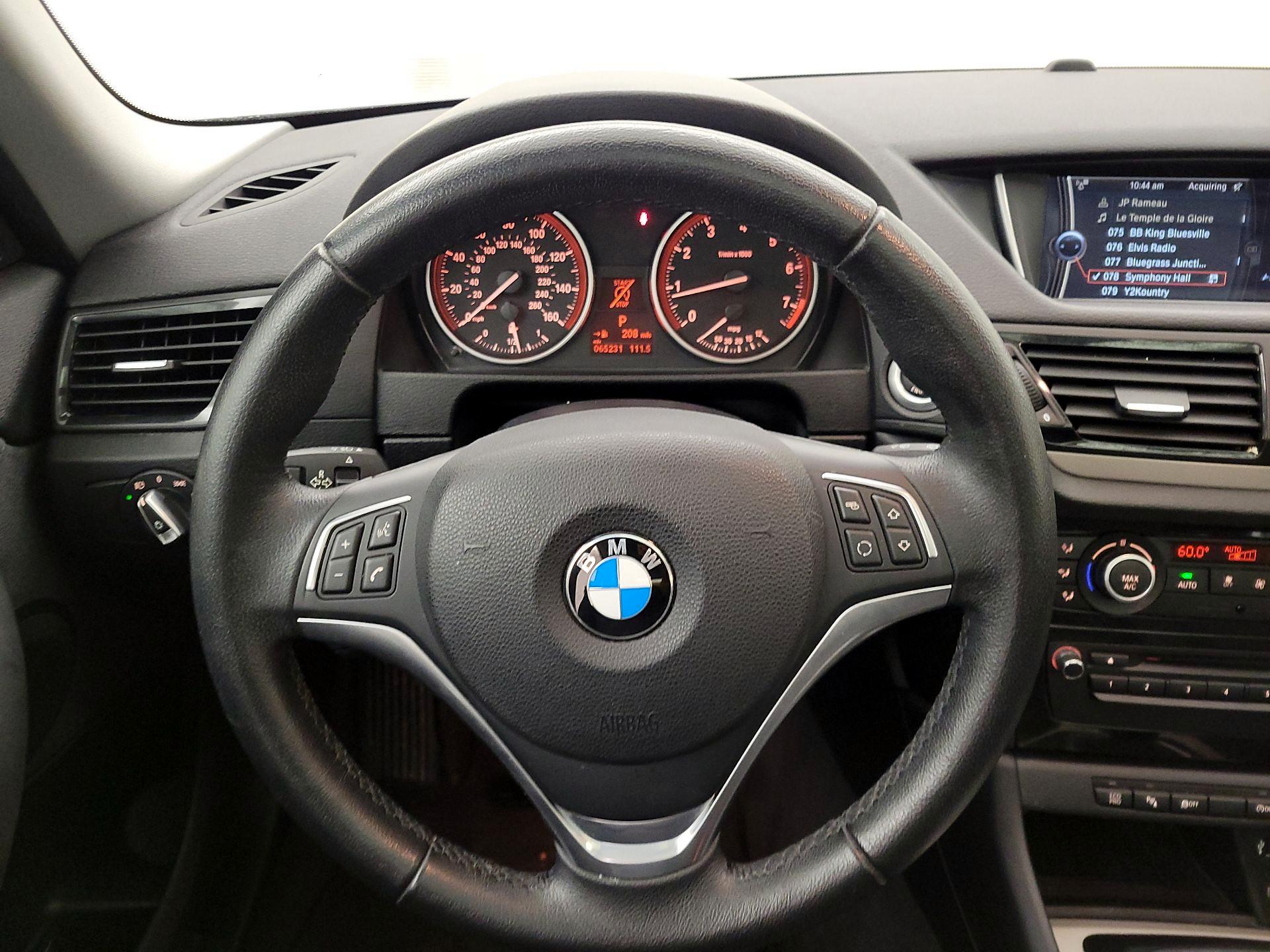 Thumbnail: 2014 BMW X1 - 10