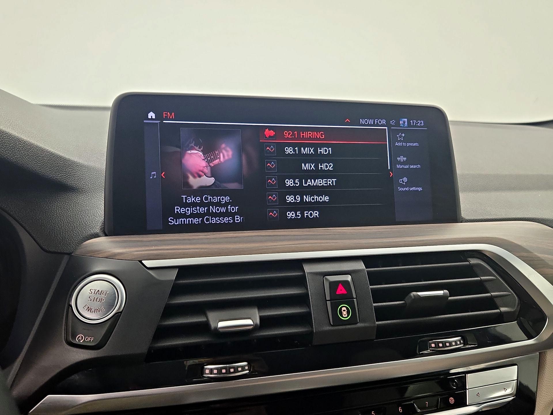 Thumbnail: 2021 BMW X4 - 16
