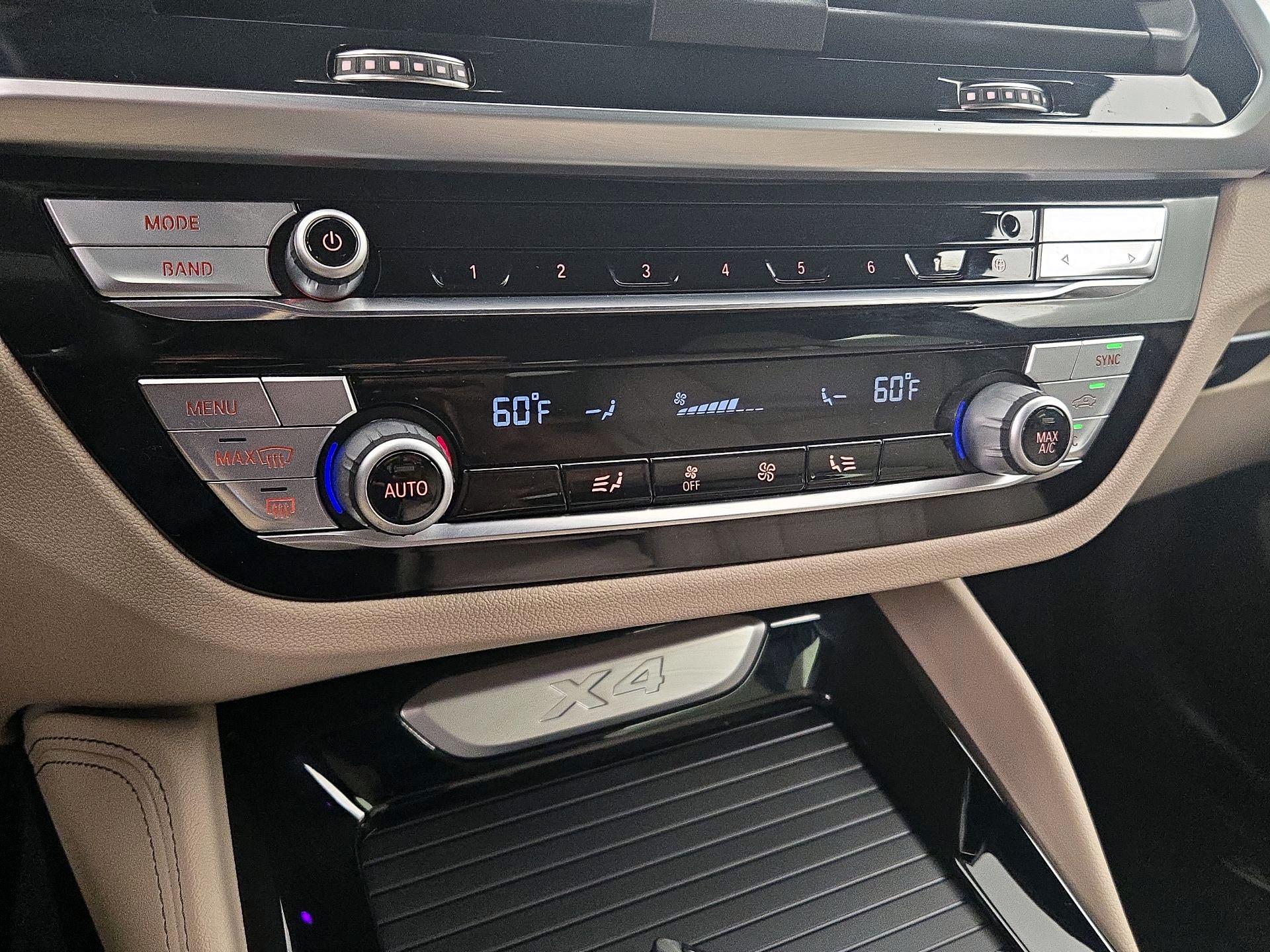 Thumbnail: 2021 BMW X4 - 17