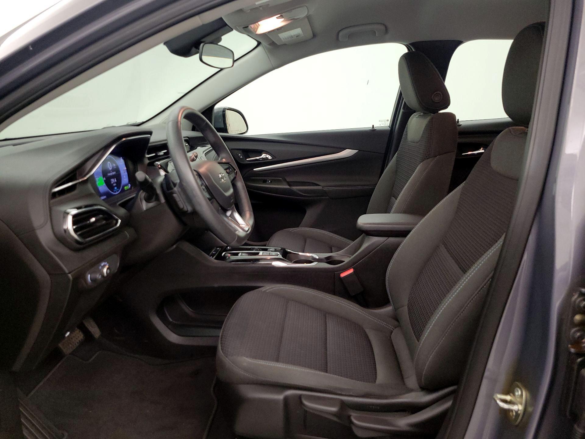 Thumbnail: 2023 Chevrolet Bolt EUV - 11