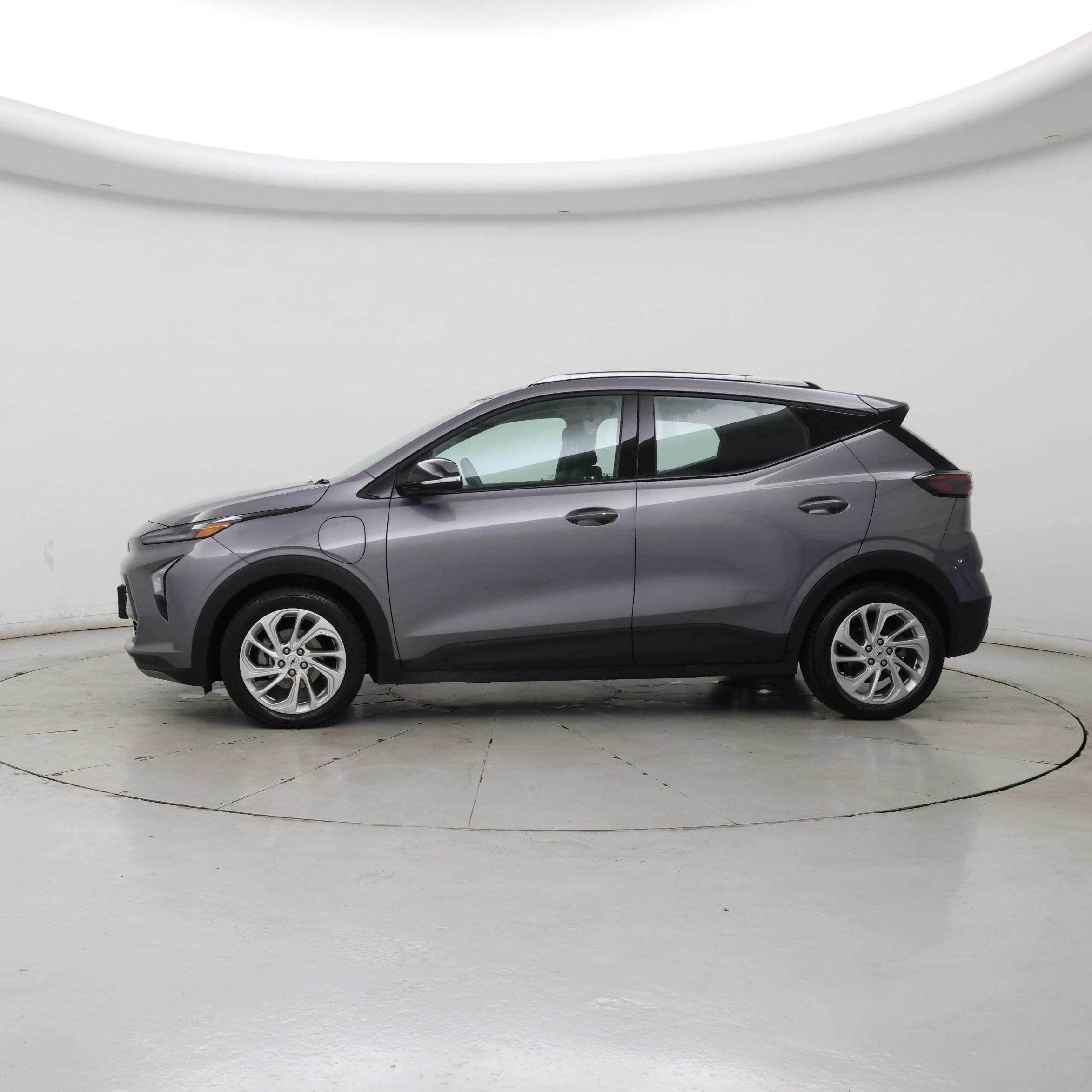Thumbnail: 2023 Chevrolet Bolt EUV - 3