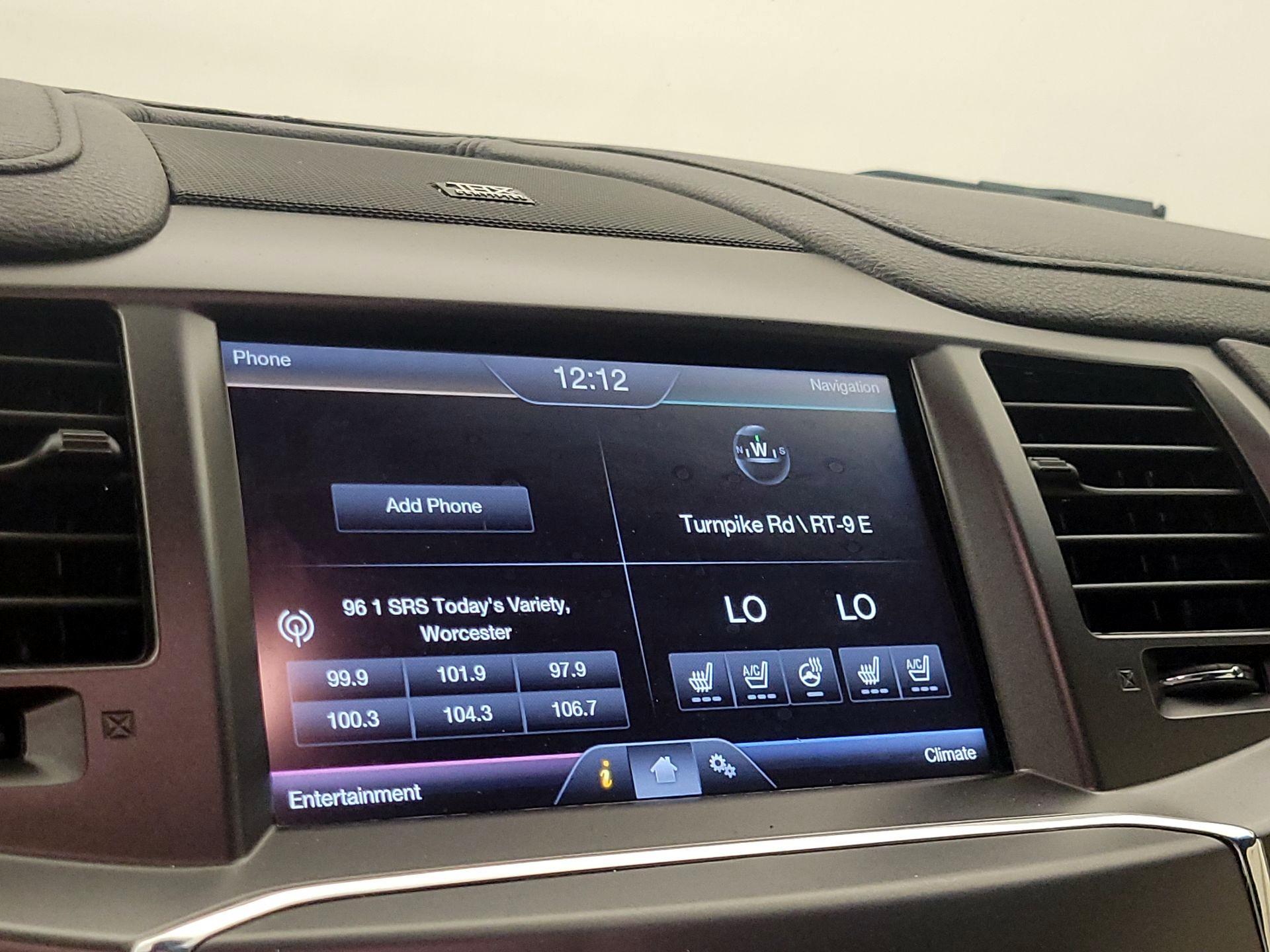 Thumbnail: 2015 Lincoln MKS - 15