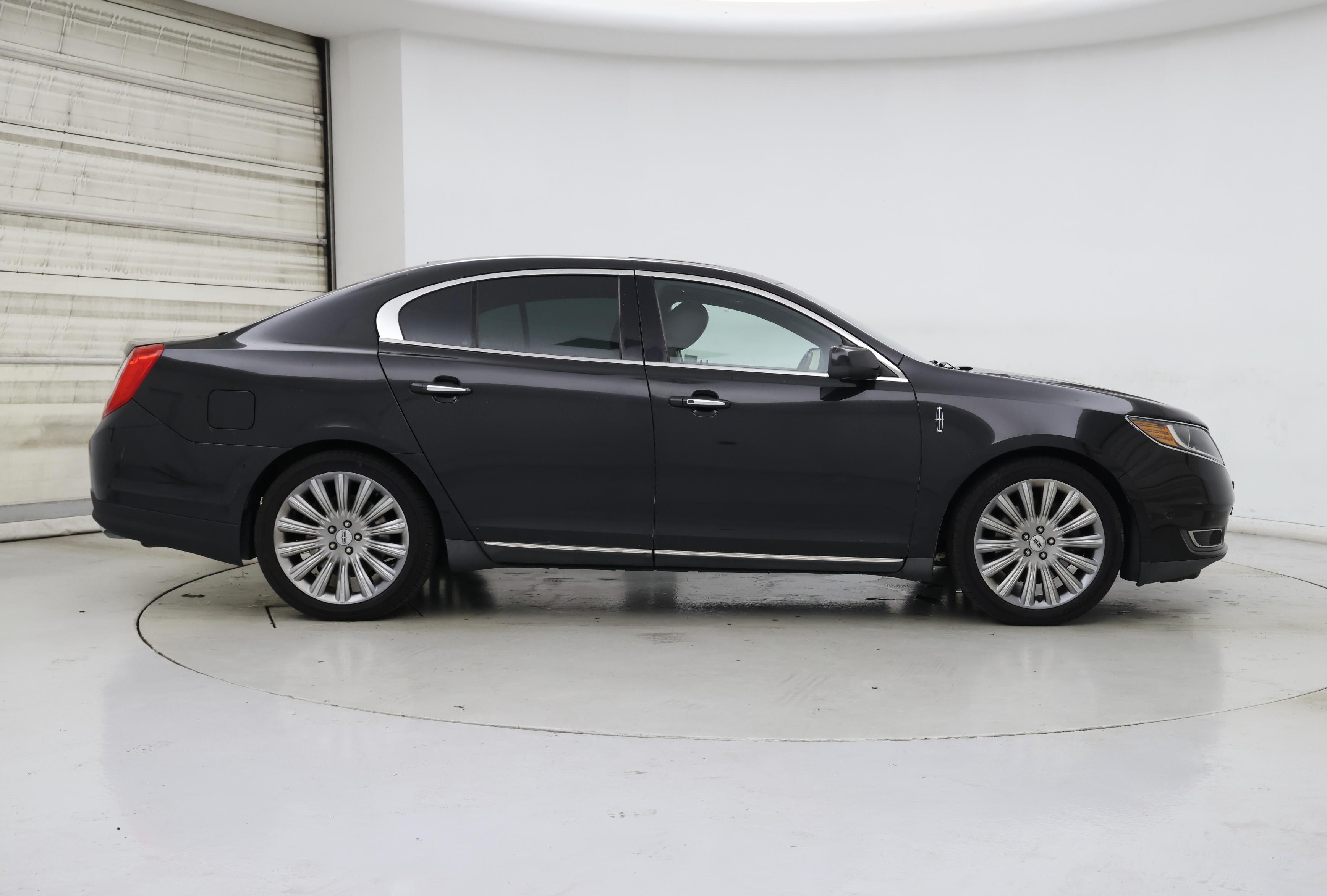 Thumbnail: 2015 Lincoln MKS - 7