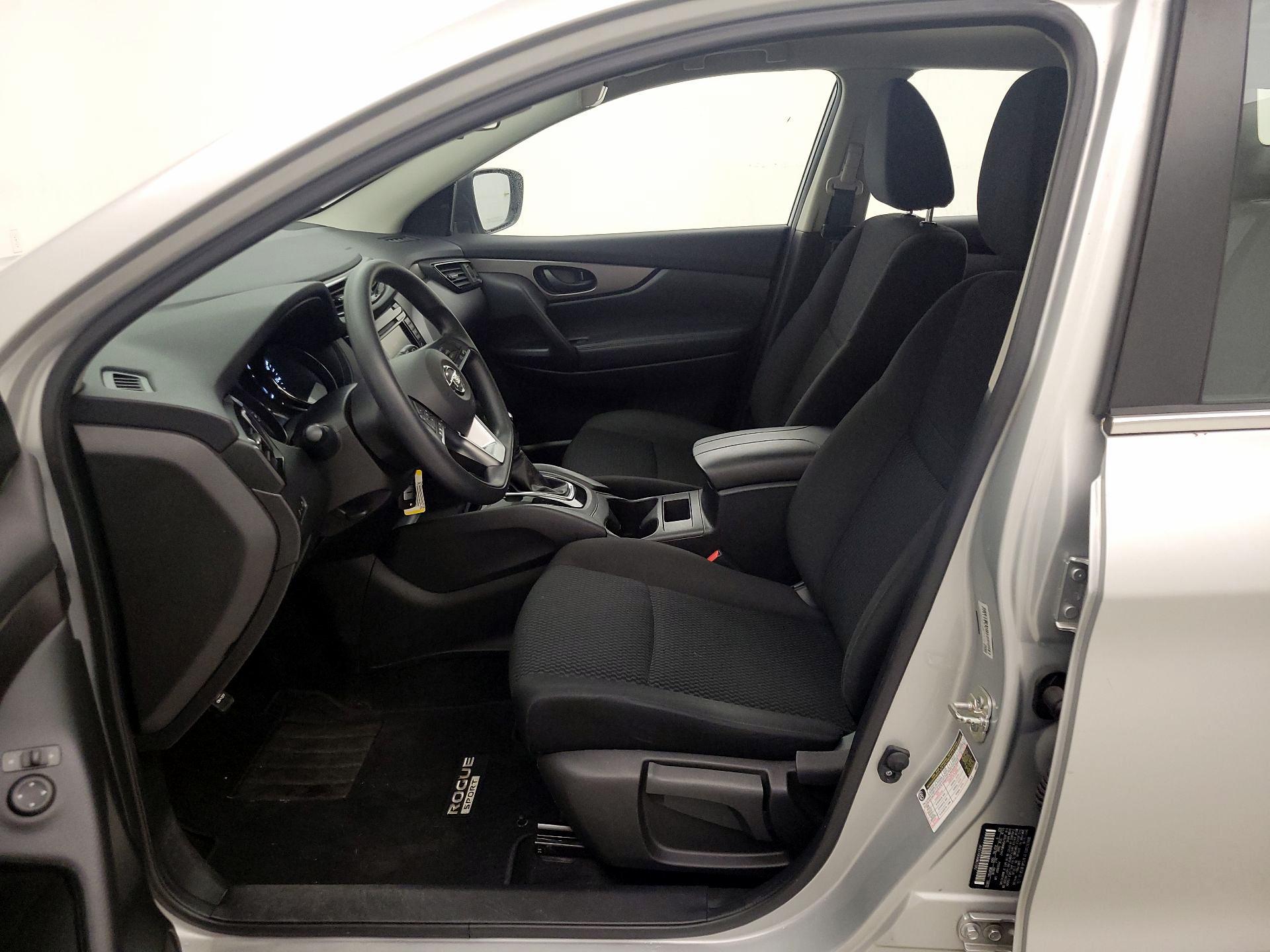 Thumbnail: 2019 Nissan Rogue Sport - 11