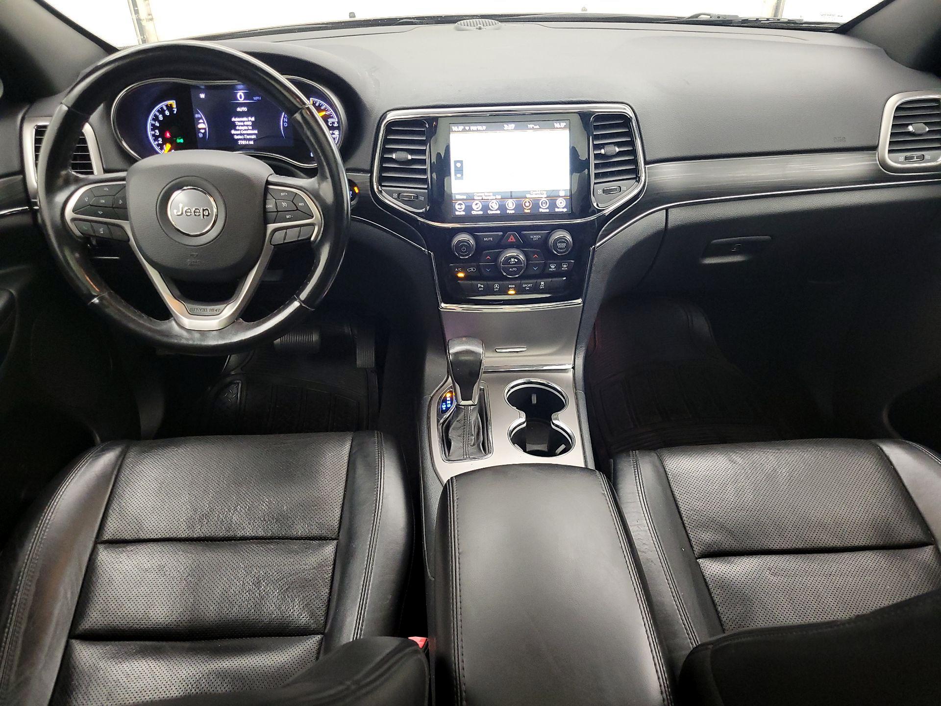 Thumbnail: 2020 Jeep Grand Cherokee - 9