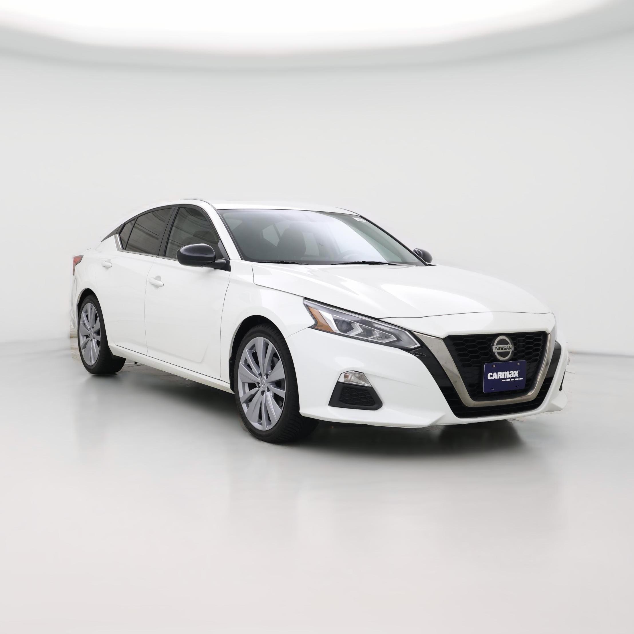 Thumbnail: 2019 Nissan Altima - 1