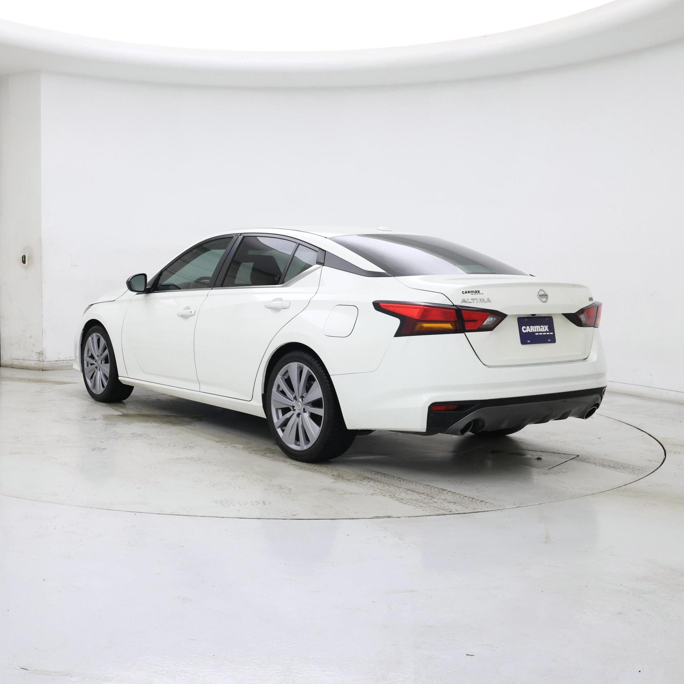 Thumbnail: 2019 Nissan Altima - 2