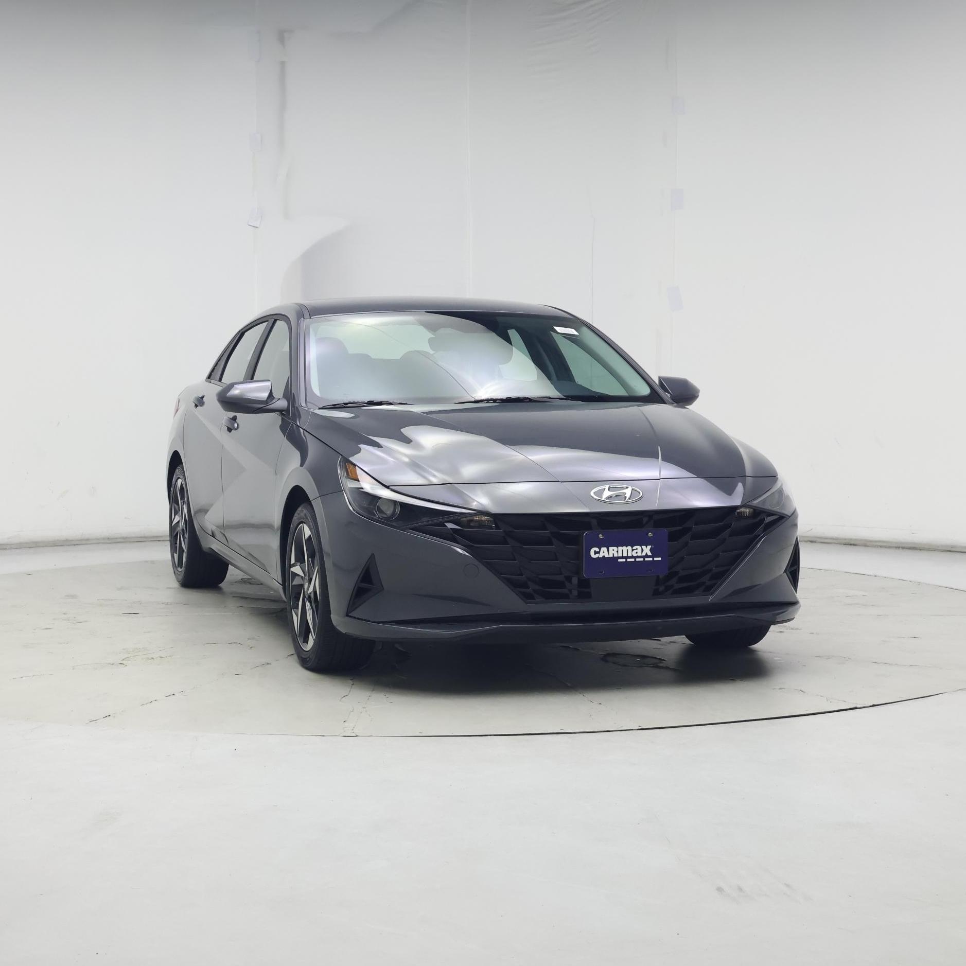 Thumbnail: 2023 Hyundai Elantra - 5