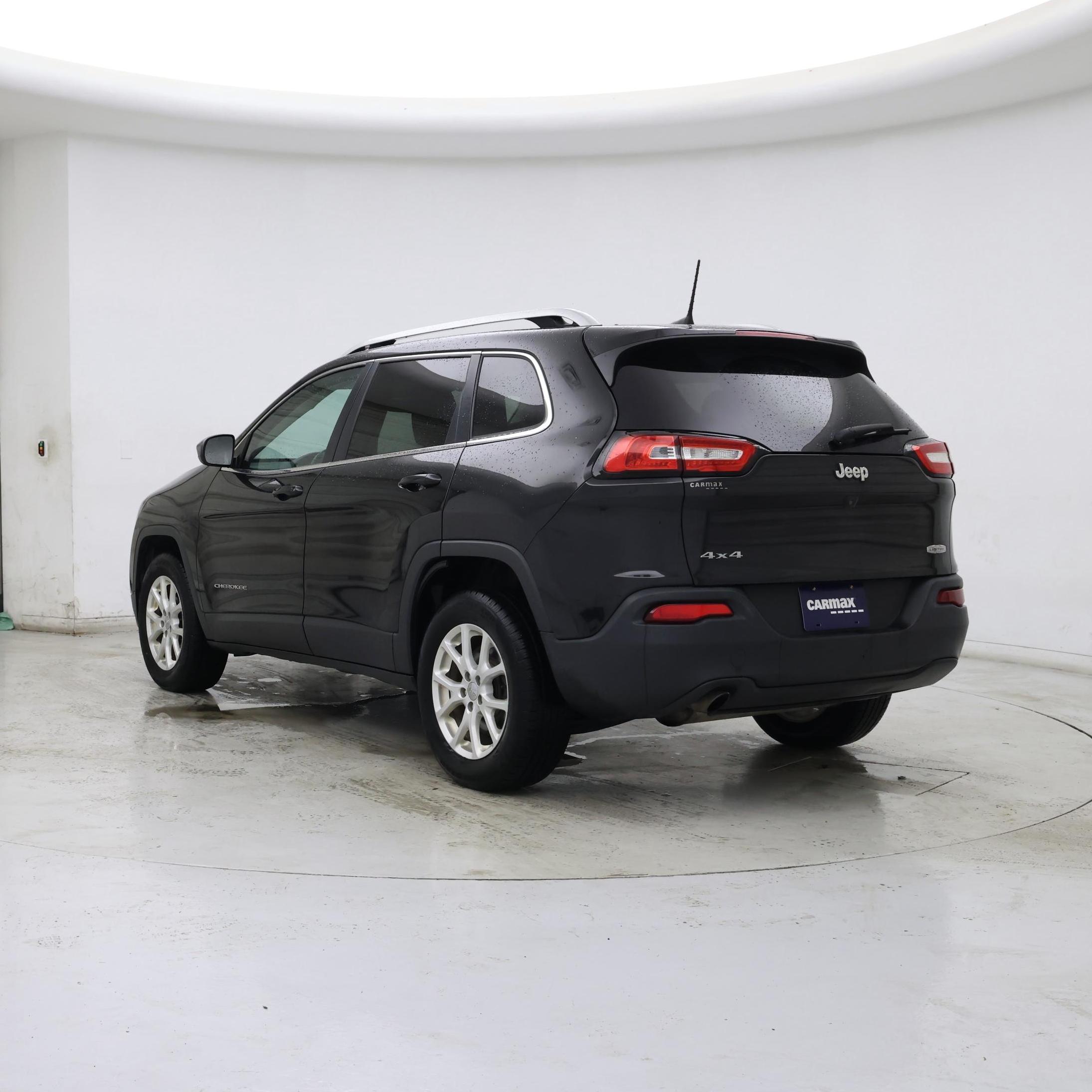 Thumbnail: 2016 Jeep Cherokee - 2