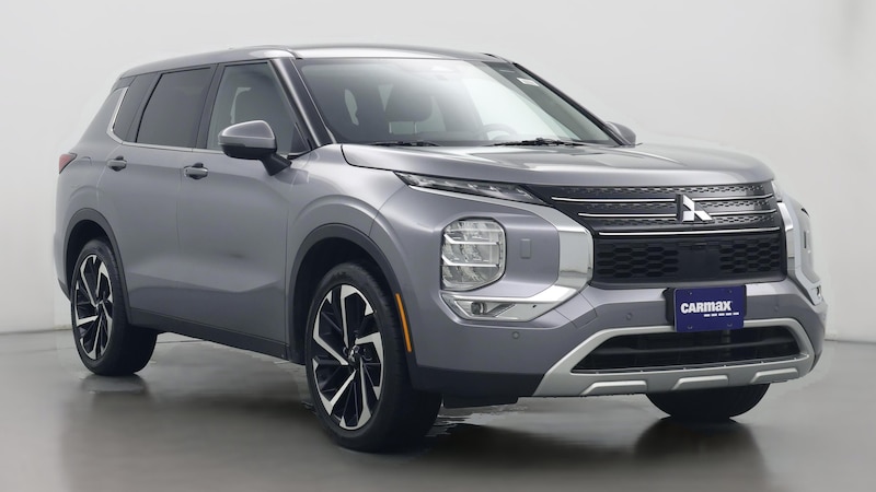 2022 Mitsubishi Outlander SE Hero Image