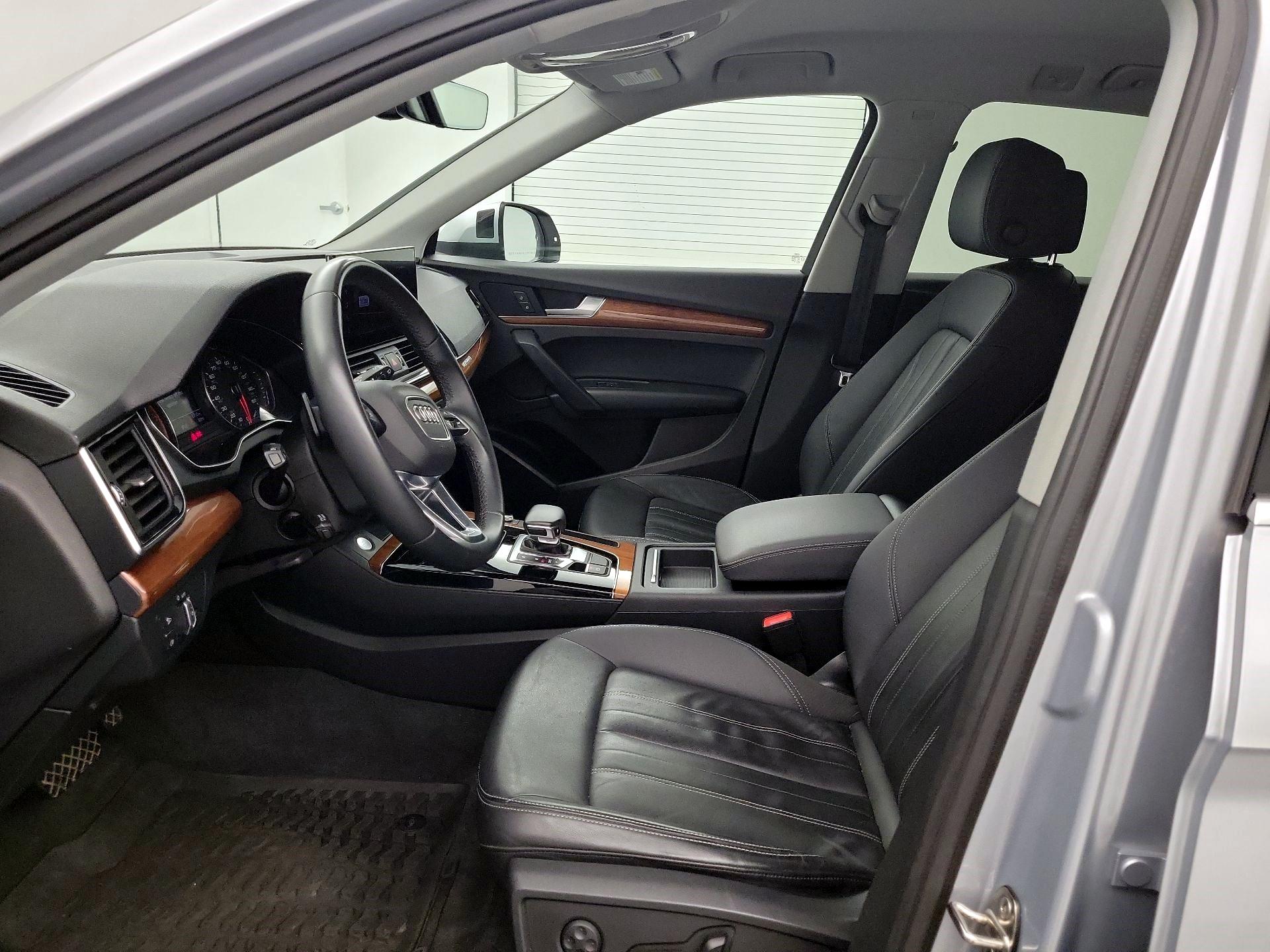 Thumbnail: 2021 Audi Q5 - 11