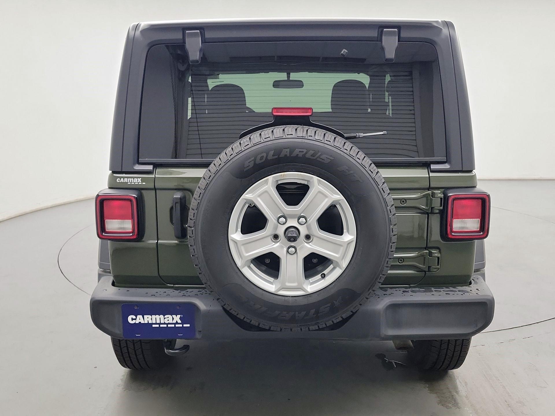 Thumbnail: 2021 Jeep Wrangler - 6